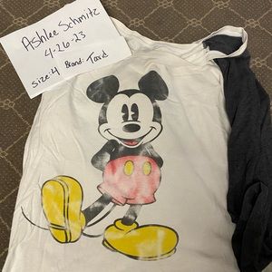 3/4 sleeve classic Mickey shirt